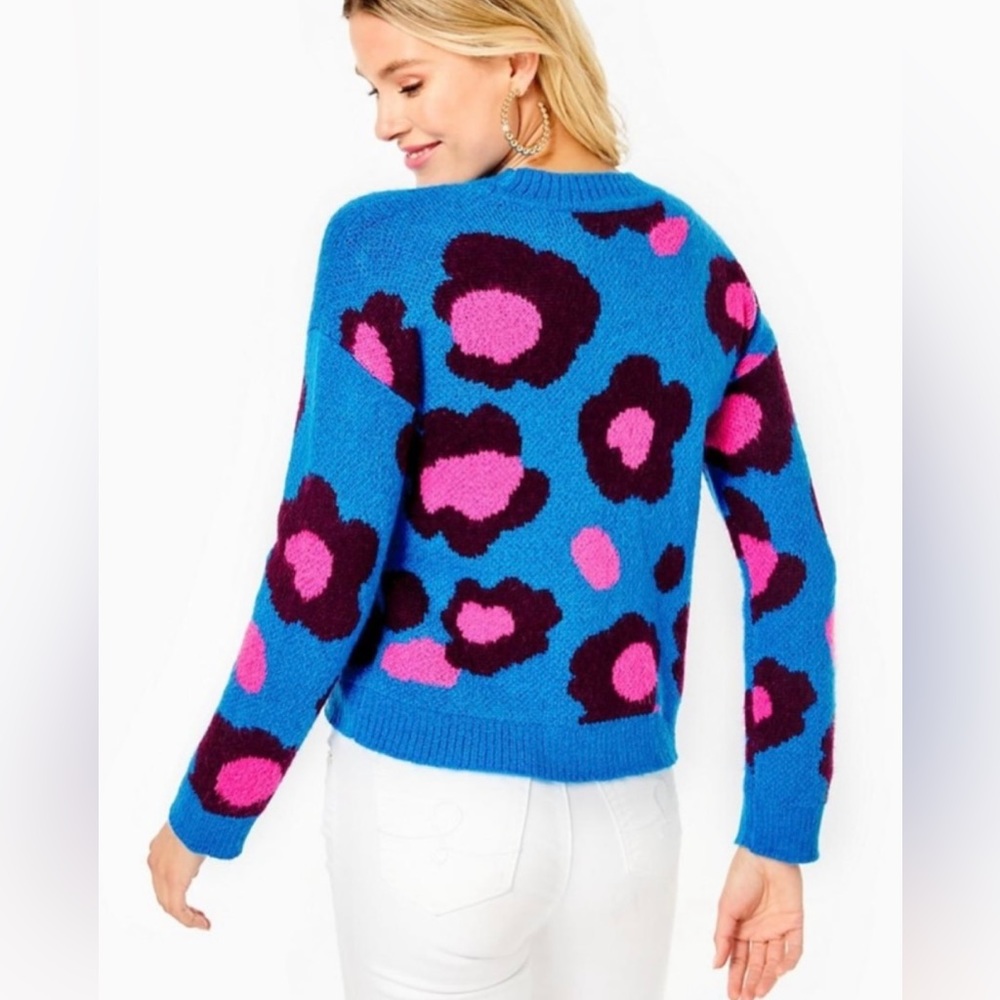 NWT Lilly Pulitzer Ferrara Sweater I’m Blue Flare Growl & Prowl Sz XXS Summer - Picture 3 of 11
